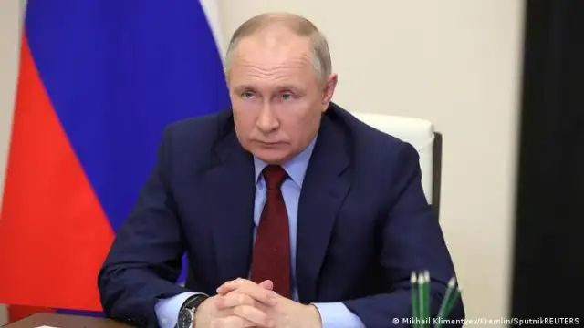 Руският президент Владимир Путин в неделя 8 май обеща че
