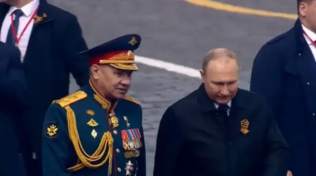 Приключи военният парад за Деня на победата в Москва На