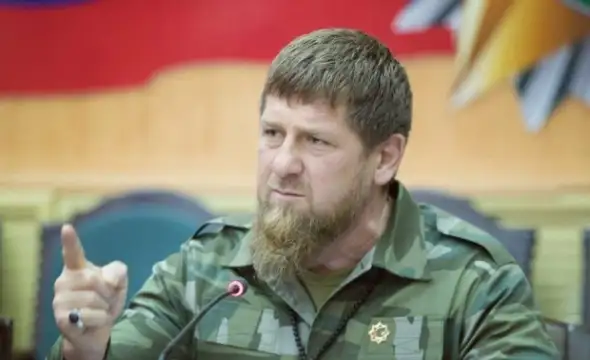 Ръководителят на Чечня Рамзан Кадиров заедно с ръководството на правоохранителните