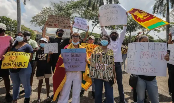 Силите за сигурност на Шри Ланка получиха правото да стрелят