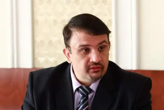 Това е проф Христо Даскалов Директор на Българска агенция по