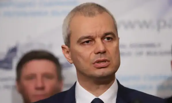 Партия Възраждане поиска оставката както на вицепремиера Калина Константинова така