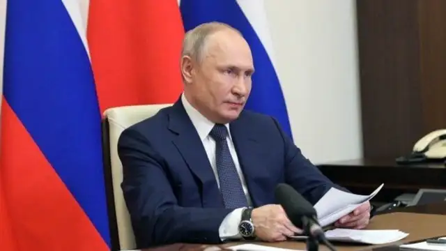 Руският президент Владимир Путин ще напусне Русия за първи път