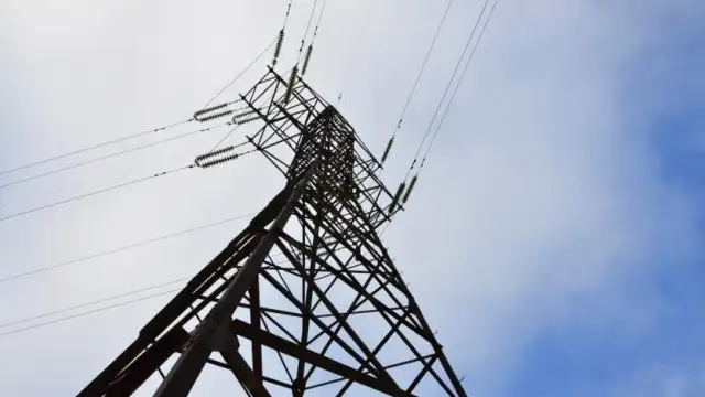 Цената на електроенергията за битовите потребители от 1 юли ще