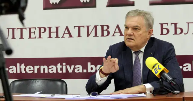 Председателят на ПП АБВ Румен Петков и столичният лидер на