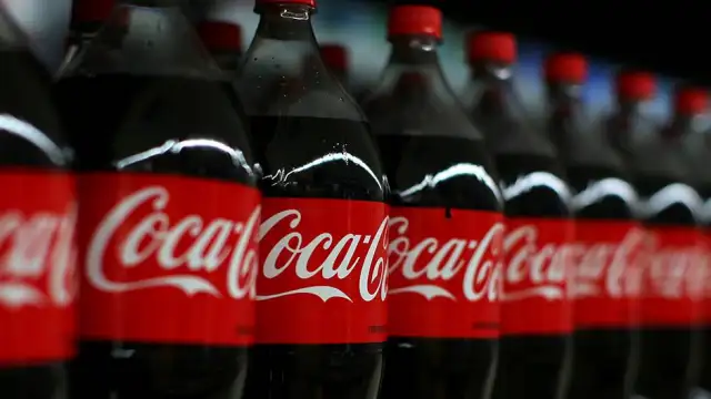 Компанията Coca Cola обяви днес че спира производството и продажбата на