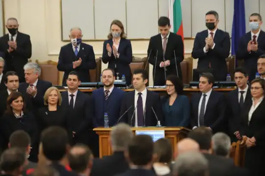 Извънредно заседание на Народното събрание започва в 11 часа Депутатите
