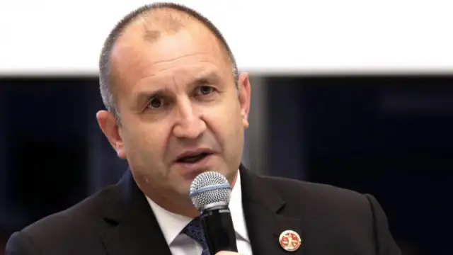 Румен Радев ще връчи втория мандат на ГЕРБ СДС в рамките