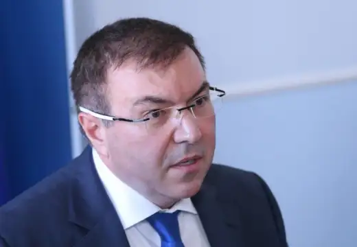 Бившият министър за здравеопазването Костадин Ангелов се оплака от заплахи