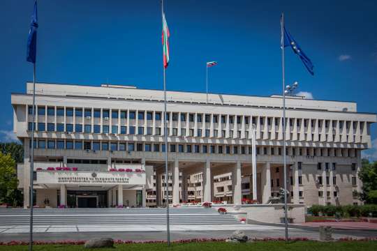МВнР привика албанския посланик заради антибългарските изявления на Еди Рама