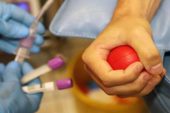 Могат ли хората с поставена ваксина срещу COVID 19 да даряват кръв отоговорът дават