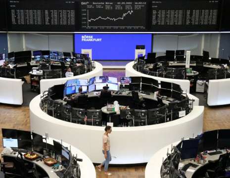 Европейските фондови пазари и британският паунд отбелязаха ръст във вторник
