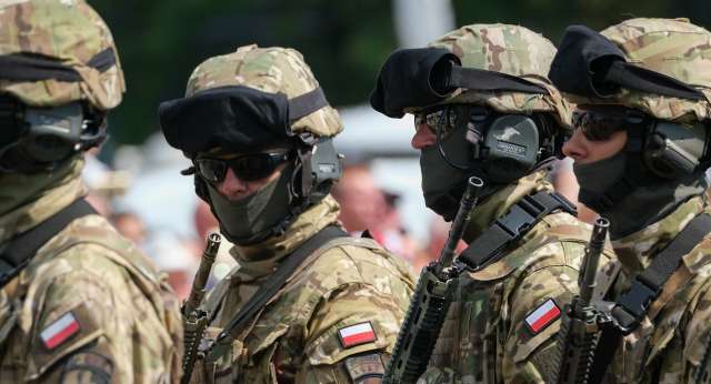 Има сериозен риск от война между Полша и Русия след