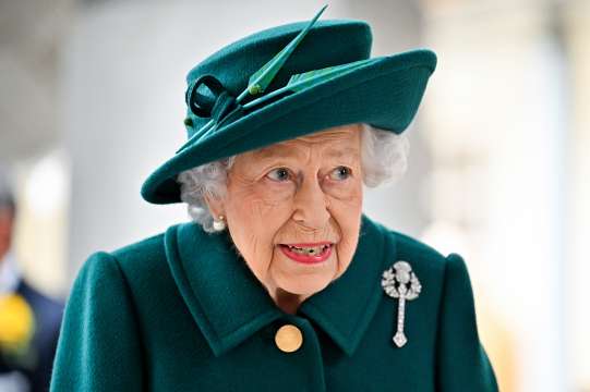 Кралица Елизабет II най дълго управлявалият британски монарх почина на 96 годишна