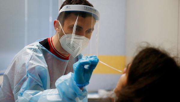377 са новите случаи на коронавирус Направени са 3806 теста съобщи