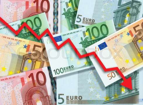 Курсът на еврото се понижи в сутрешната търговия във Франкфурт