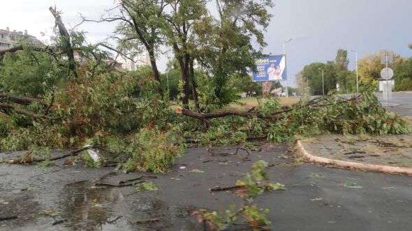Кметът на Поморие обяви частично бедствено положение след голяма буря