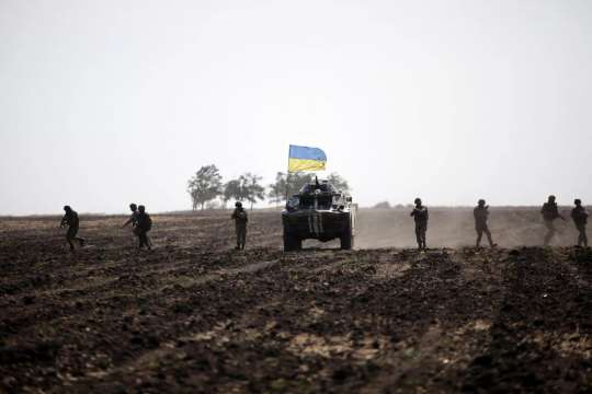 Украинските военни застреляха свои колеги под въздействието на алкохол и