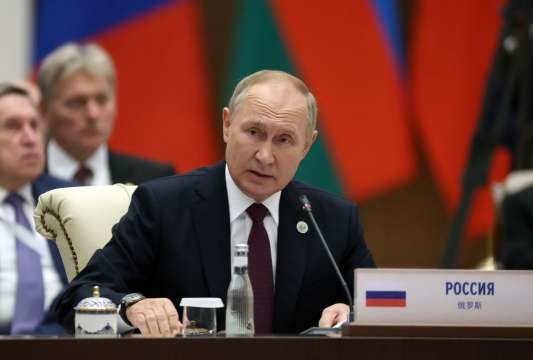 Русия няма да се отклони от своя суверенен курс и