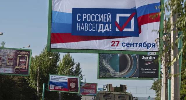 Гласуването на референдумите започна в контролираните от Русия украински региони