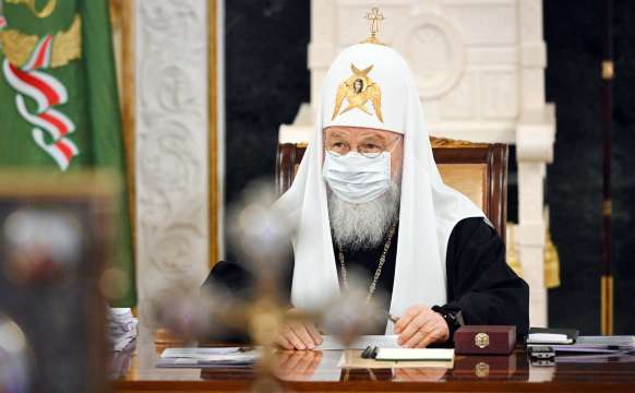 Руският патриарх Кирил се е заразил с коронавирус, съобщи Владимир