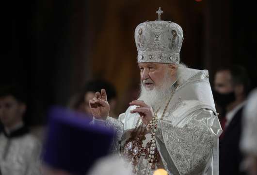 Руският патриарх Кирил се е заразил с коронавирус поради което