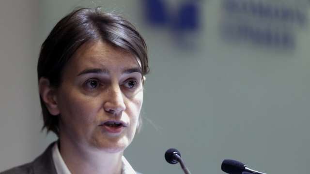 Премиерът на Сърбия Ана Бърнабич коментира днес че натискът под