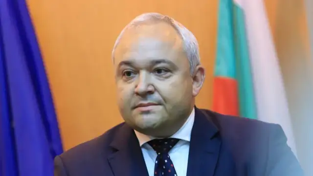 Вътрешният министър Иван Демерджиев дава брифинг за полицаите които са
