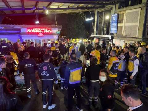 Петима миньори остават в критично състояние след експлозията в турска мина в