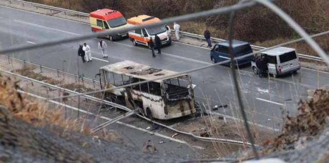 Днес близките на загиналите македонски граждани при автобусната катастрофа на