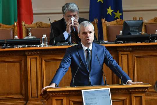 Българският народ е произнесъл присъда на своята държава В момента