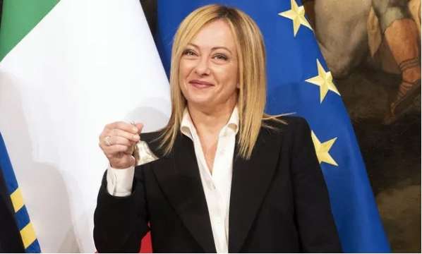 Джорджия Мелони официално пое задълженията на министър председател на Италия на
