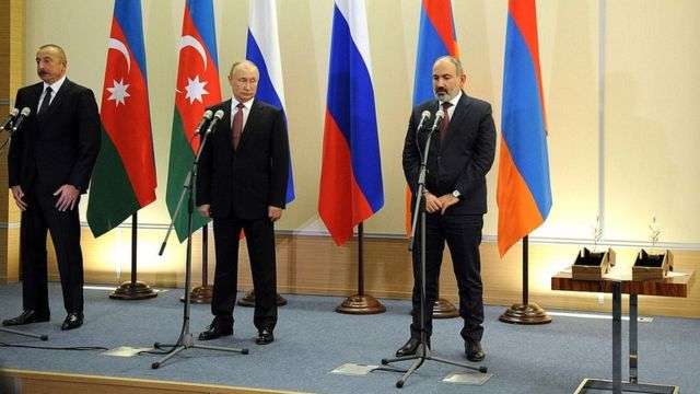 Премиерът на Армения Никол Пашинян и президентът на Азербайджан Илхам