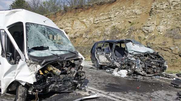 Тежък пътен инцидент със загинал е станала на главен път