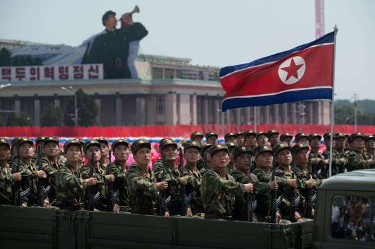 Севера Корея обеща днес твърд и смазващ военен отговор на