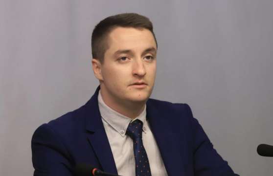 Депутатът от БСП Явор Божанков скочи остро на ГЕРБ заради