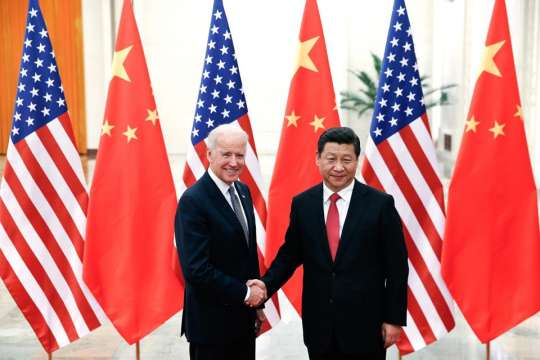 Президентът на САЩ Джо Байдън предупреди китайския си колега Си