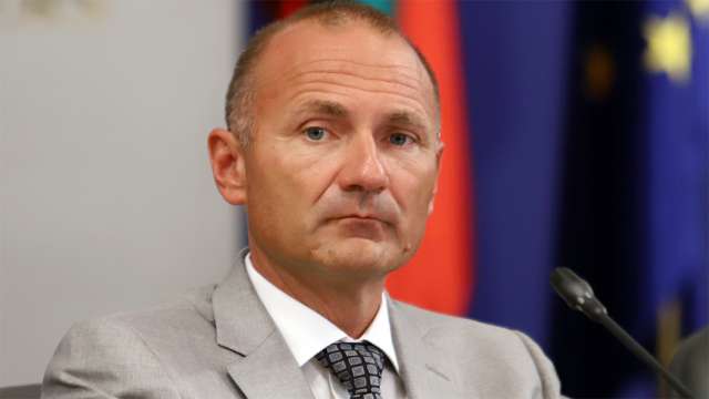 Енергийният министър Росен Христов каза в Народното събрание че природният