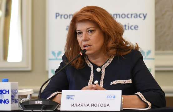 Вицепрезидентът Илияна Йотова се срещна в Президентството с Кристина де