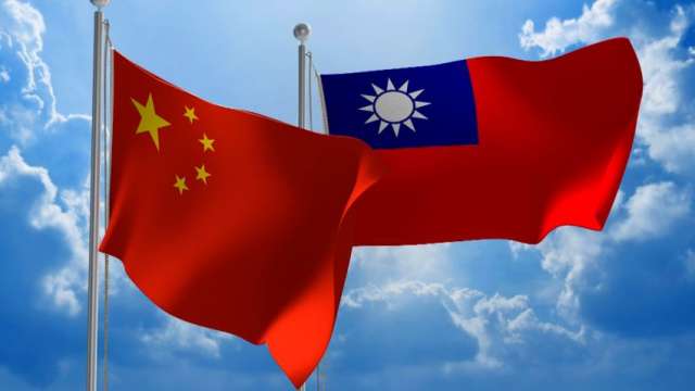 Китайският министър на отбраната Уей Фенге каза във вторник на