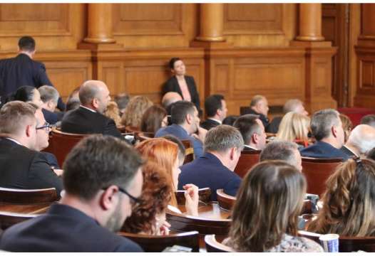 Депутатите приеха на първо четене промени в законопроекта за компенсиране