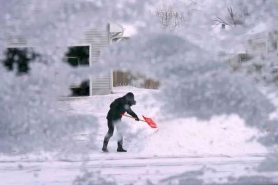 Най малко 38 са загиналите в зимните бури в Съединените щати