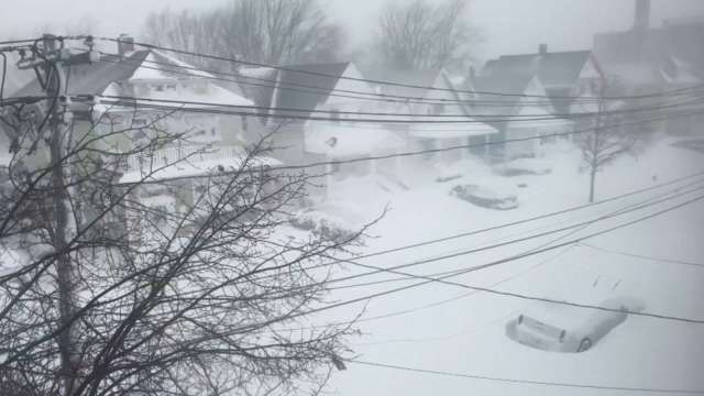 Засегнатият от силната снежна буря град Бъфало в щата Ню