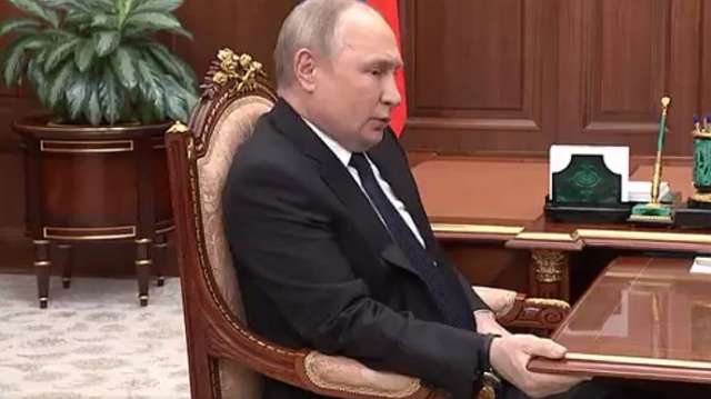 Руският президент Владимир Путин вероятно е бил повлиян от лекарства