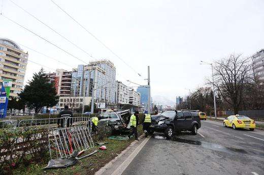 Шофьор с 2 5 промила алкохол предизвика катастрофа на бул Христо