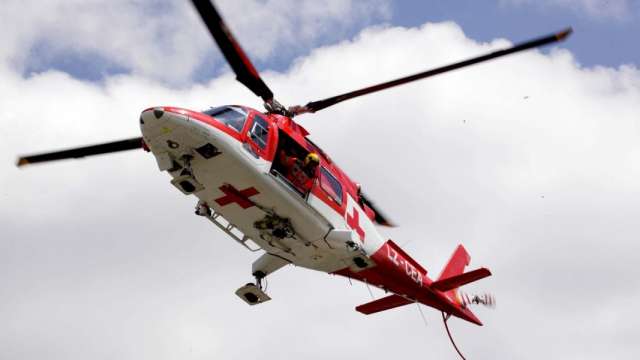 България ще закупи 6 медицински хеликоптера с пряко договаряне с