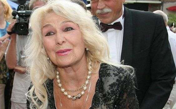 На 90 годишна възраст почина голямата българска актриса Гинка Станчева съобщиха от