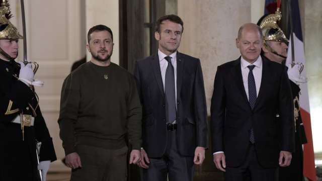 Франция е готова да съпровожда Украйна към победата мира и