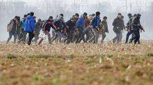 Нова голяма група мигранти бе задържана край Ихтиман 43 ма души