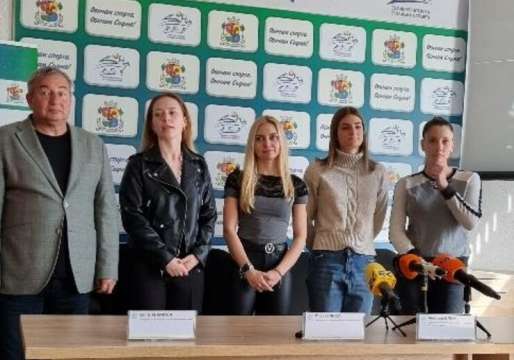 Националният отбор за жени спечели преди седмица историческа първа победа